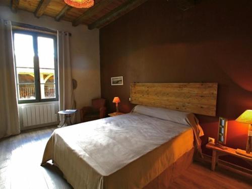 Du Côté de Chez Jeanne Hotel Fourcès Esterno foto